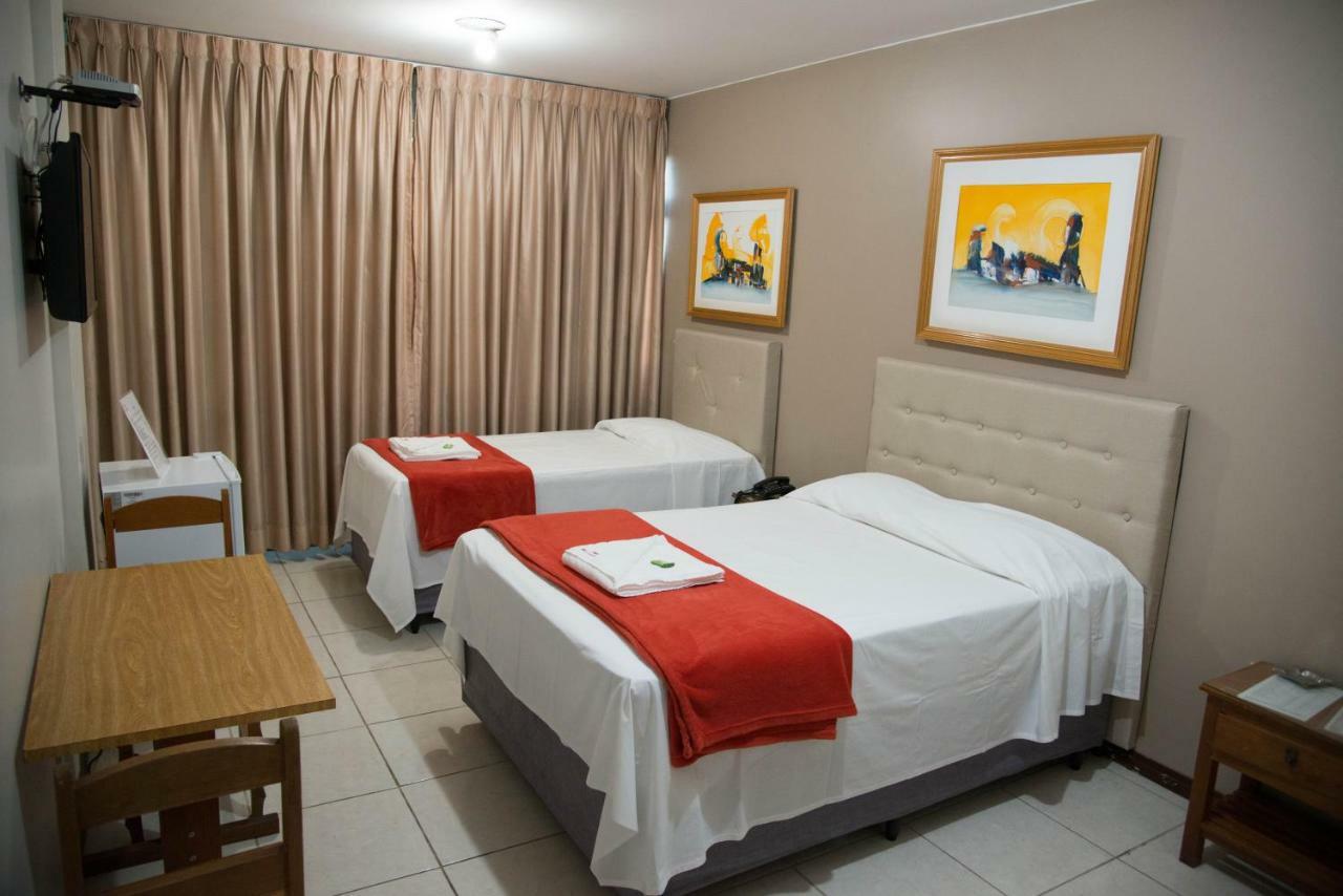 Max Hotel Núcleo Bandeirante Exteriér fotografie